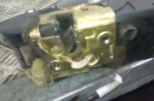 SERRATURA PORTA ANT. SX. SEMPLICIOTTA 9135AE PEUGEOT 1007 (04/05>06/10<) RICAMBI