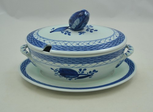 Royal copenhagen aluminia - copenhagen,