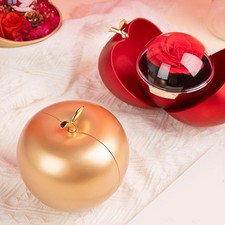 Scatola portagioie con fiore