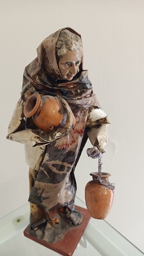 Statua cartapesta - in,