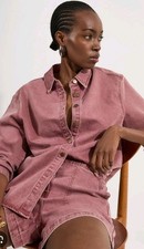 Giacca Karen Millen colore denim con bottoni rosa taglia 8