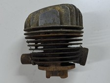 MOTO D'EPOCA CICLOMOTORE MODELLO SCONOSCIUTO TESTA E CILINDRO USATO -VEDI FOTO-
