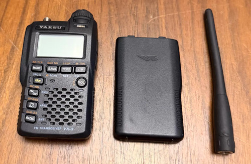 1pcs yaesu handheld - vx-3r,