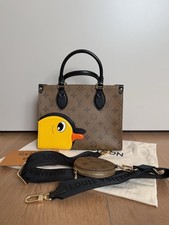 Louis Vuitton Onthego PM Bag
