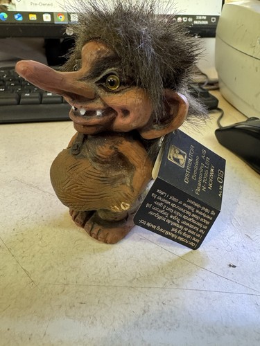 Nyform form troll - #018, with
