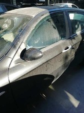 FRONT LEFT DOOR / 5P / 932419