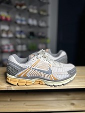 Taglia 9,5 - Nike Zoom Vomero
