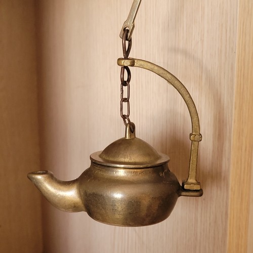Antica lampada olio - lampada, ad