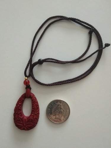 Collana 25x36mm rosso
