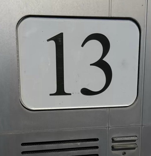 Targhetta con numero civico
