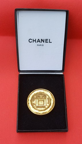 Broche chanel rue - broche, cambon
