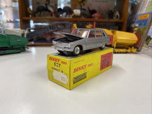 Renault grise dinky toys - renault,