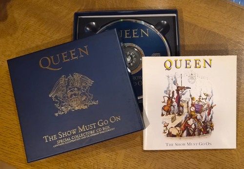 Queen the show must go - show,