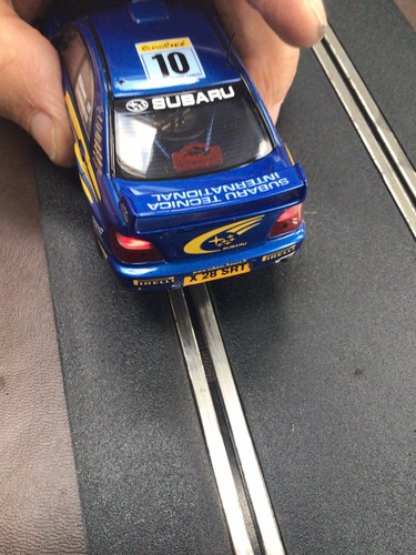 Autoart subaru impreza - 1/18,