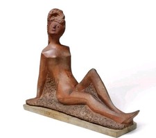 FEMALE NUDE SCULPTURE "ALBERTO