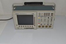 TEKTRONIX TDS 3014