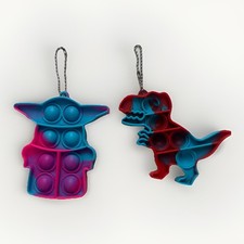 Portachiavi Yoda E Dinosauro