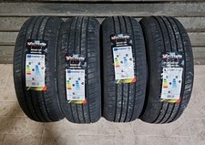 SET COMPLETO 4 PNEUMATICI AUTO