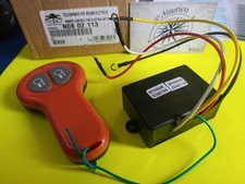 1 TELECOMANDO UNIVERSALE PER