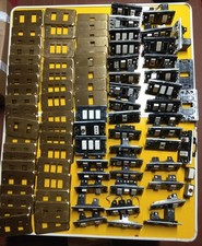 BTicino Magic usati 200 pezzi circa ( 52 Placche, 48 portafrutti, 102 frutti) 