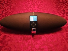 Bowers & Wilkins Zeppelin con