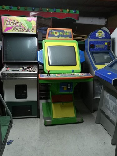 Arcade cabinet - arcade,