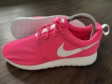 NIKE Roshe One Scarpe da Ginnastica Running Donna, Rosa/Bianco - Taglia 5
