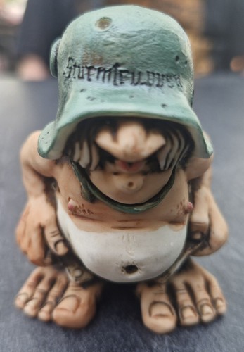 Statuina sturmtruppen di - ,
