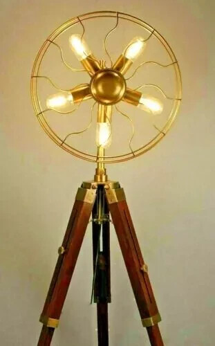Antico ventilatore treppiede - ventilatore, a