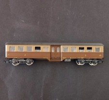 RIVAROSSI H0 - Carrozza Passeggeri Castano Seconda Classe. Leggi Desc