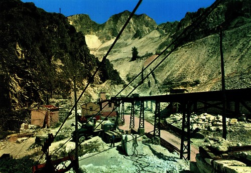 Carrara massa cave - carrara,