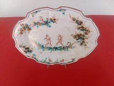 vassoio in ceramica dipinto a