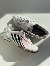 Adidas Predator Powerswerve