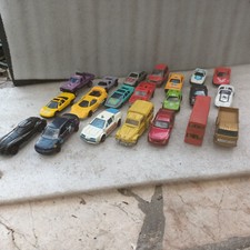 21 PETITES VOITURES DONT MATCHBOX MAJORETTE ETC EN ETAT D USAGE