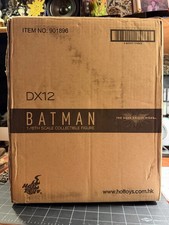 Hot Toys BATMAN The Dark