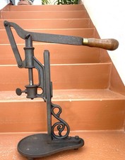 Macchina Tappatrice Manuale