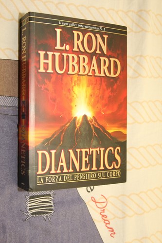 Hubbard dianetics - hubbard,