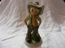 Vintage Old World Original Porcelain HIMARK 20-5440 Boy Smoking Pipe Figurine