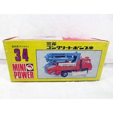 Camion pompa per calcestruzzo