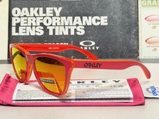 Oakley Frogskins rosso opaco