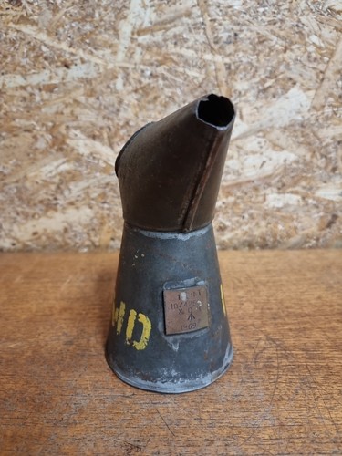 Vintage military oil pourer - military,