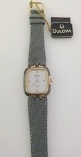Orologio Bulova quarzo svizzero vintage anni 80 nuovo da negozio