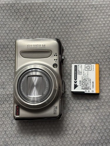 Fujifilm finepix f550exr - finepix,