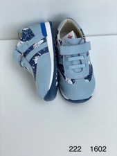 Orthopedic kids shoes
