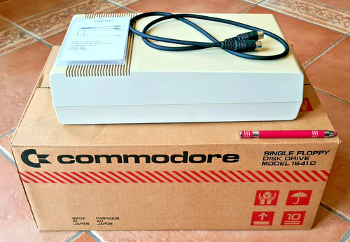 Commodore 1541c disk - commodore, con