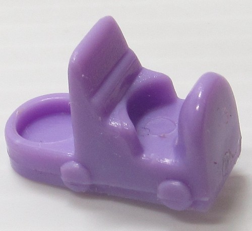 Polly pocket dolls - polly, strollin'