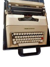 Macchina Da Scrivere OLIVETTI