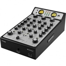 OMNITRONIC TRM 222 MIXER 2