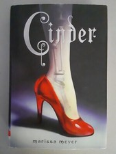 SIGNED Cinder By Marissa Meyer