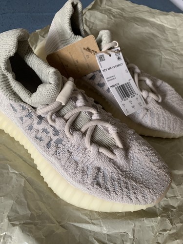 Adidas yeezy boost - adidas,